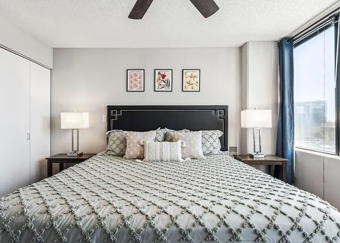 Appartement Mich Ave Downtown, Park, Museums 2bd-2ba #4 *