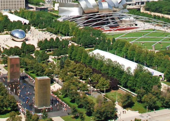 Appartement Mich Ave Downtown, Park, Museums 2bd-2ba #4 *